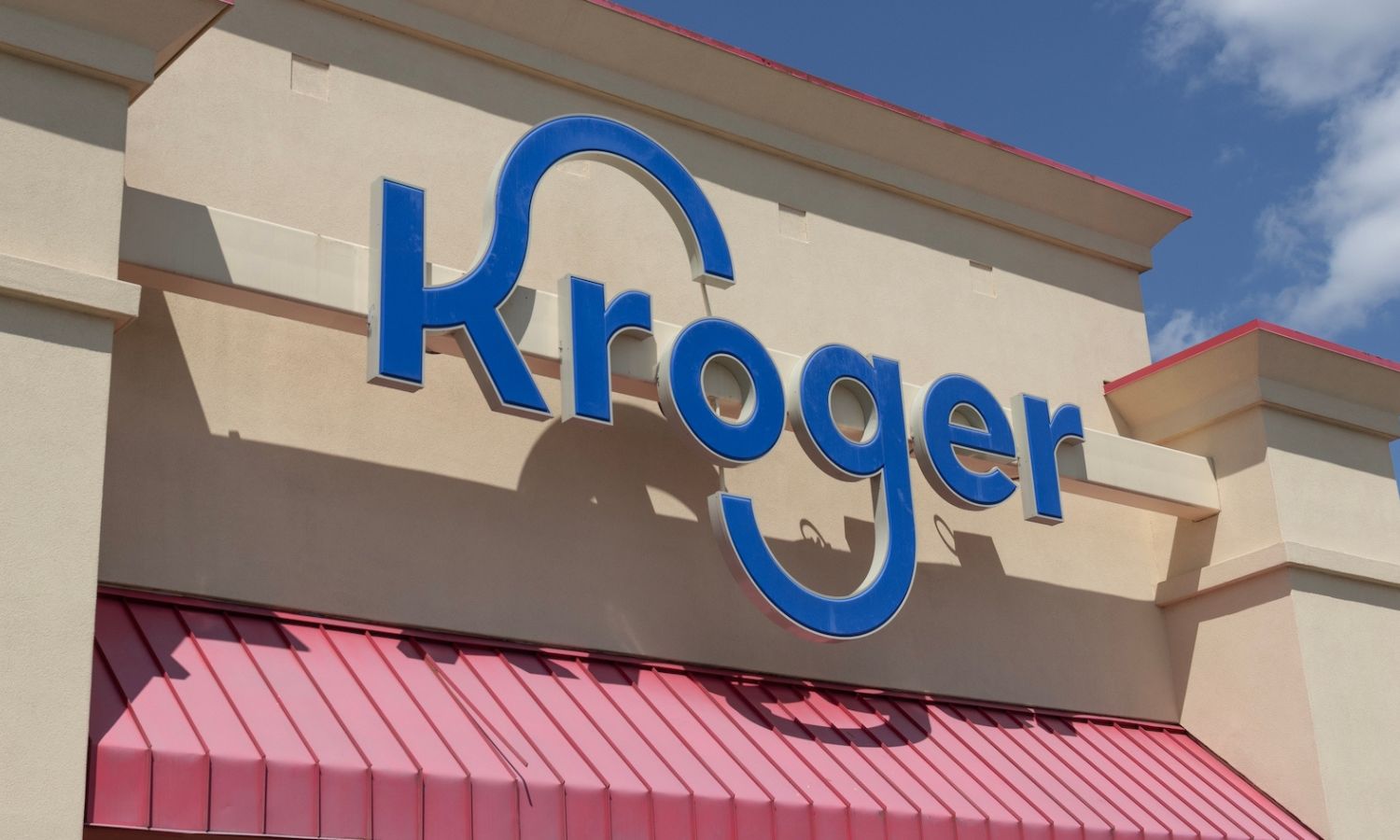 Kroger Closes Food Halls Abruptly: Unveiling Mysteries – Blue and Gold ...
