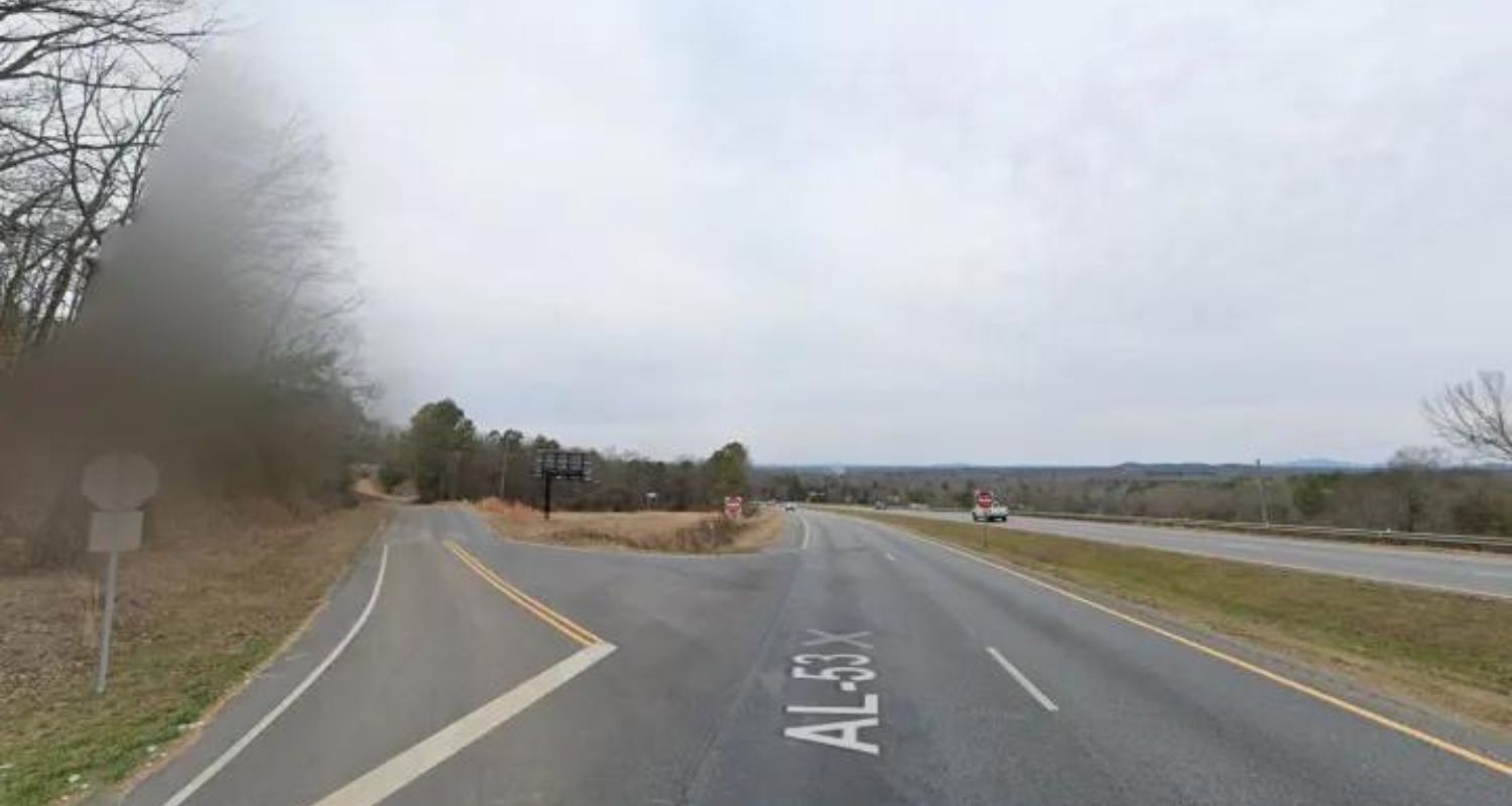 7 Strange Haunted Roads In Alabama Where Gravity Doesn't Exist