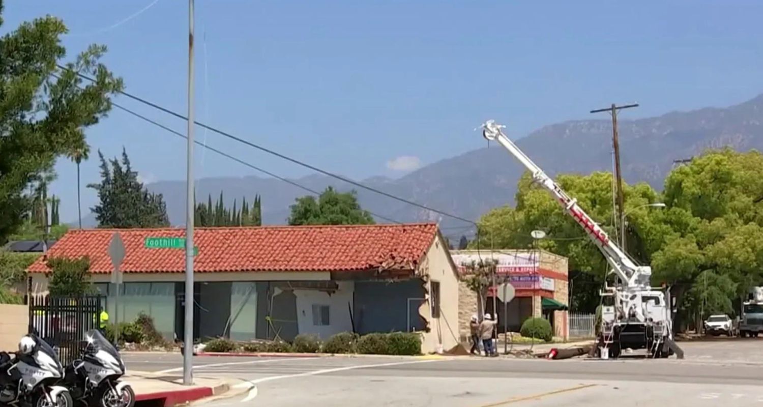 Fatal Tesla Crash in Pasadena Leaves 3 Dead, 3 Hospitalized